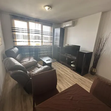 Luxury Cult & Private Parking * 소피아