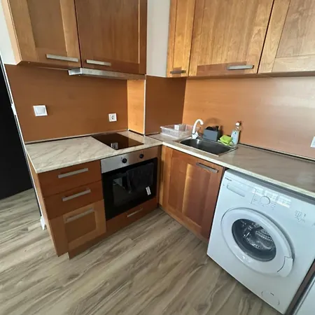 Luxury Cult & Private Parking *